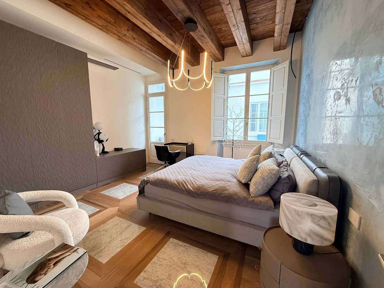 Living and dining area