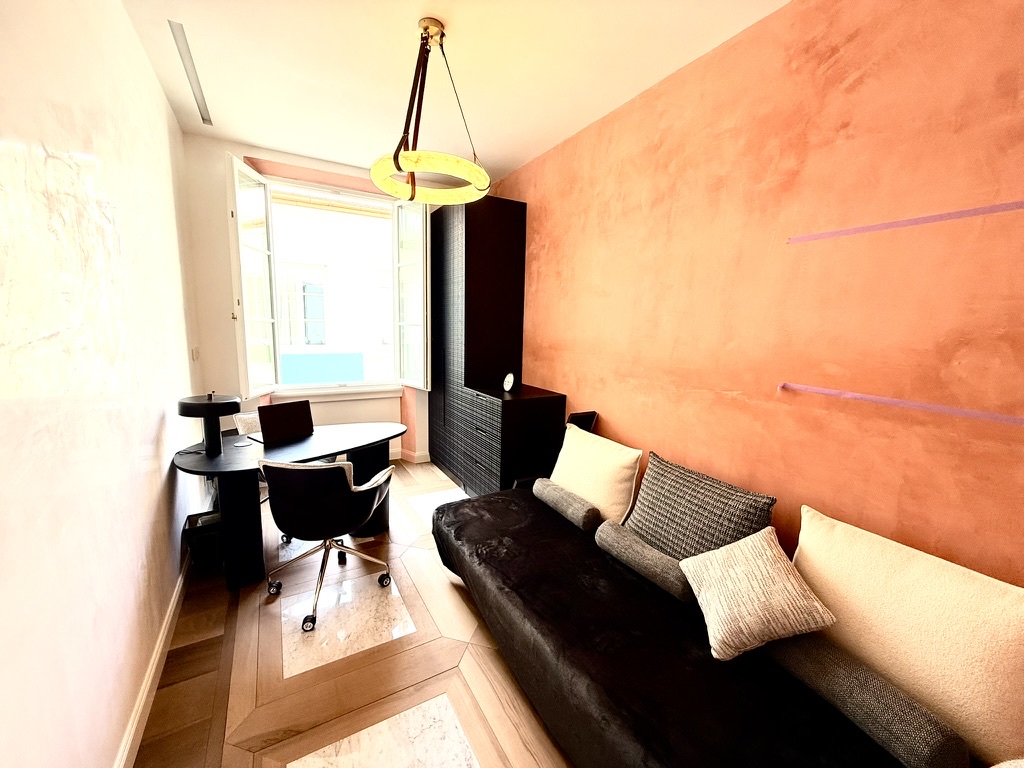 Third bedroom — single daybed and writing desk