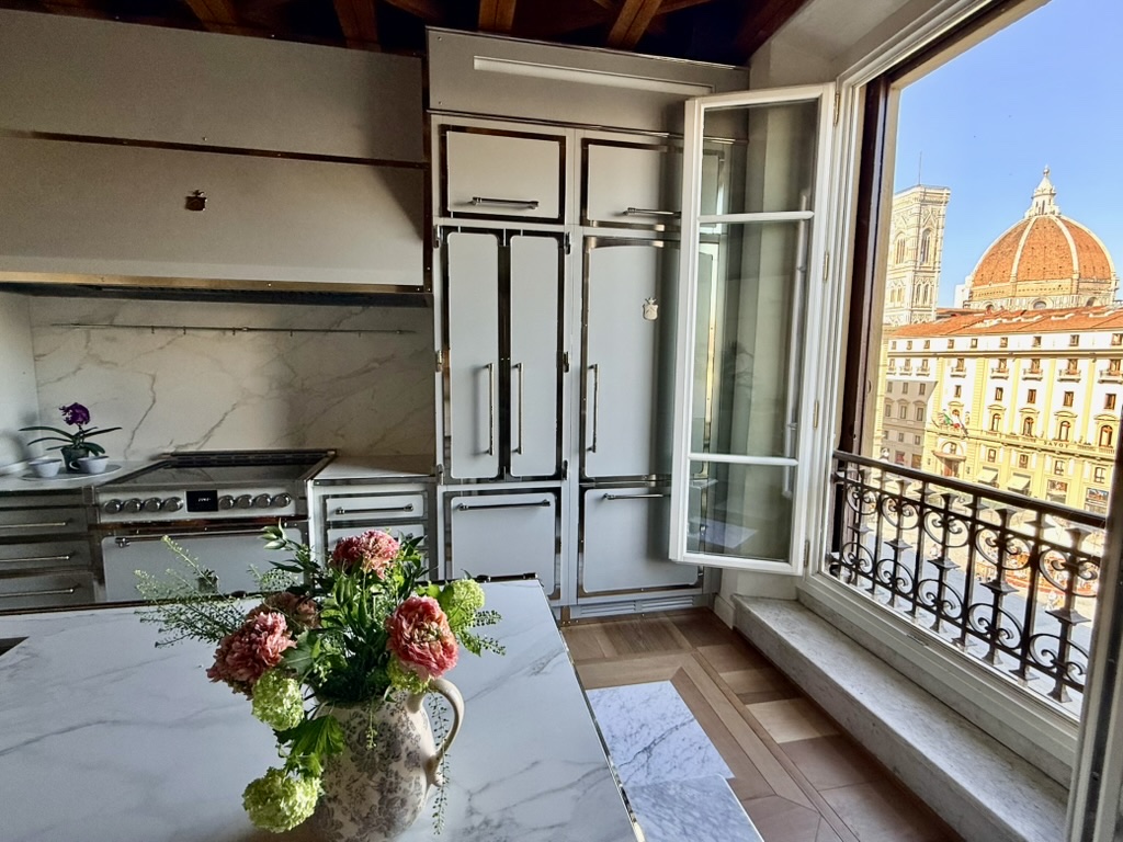 The kitchen with the Duomo through the window, Florence